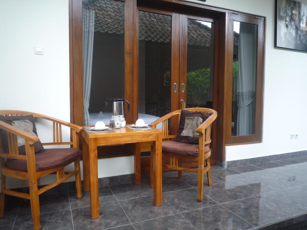 Appartement Pratama House à Ubud Extérieur photo